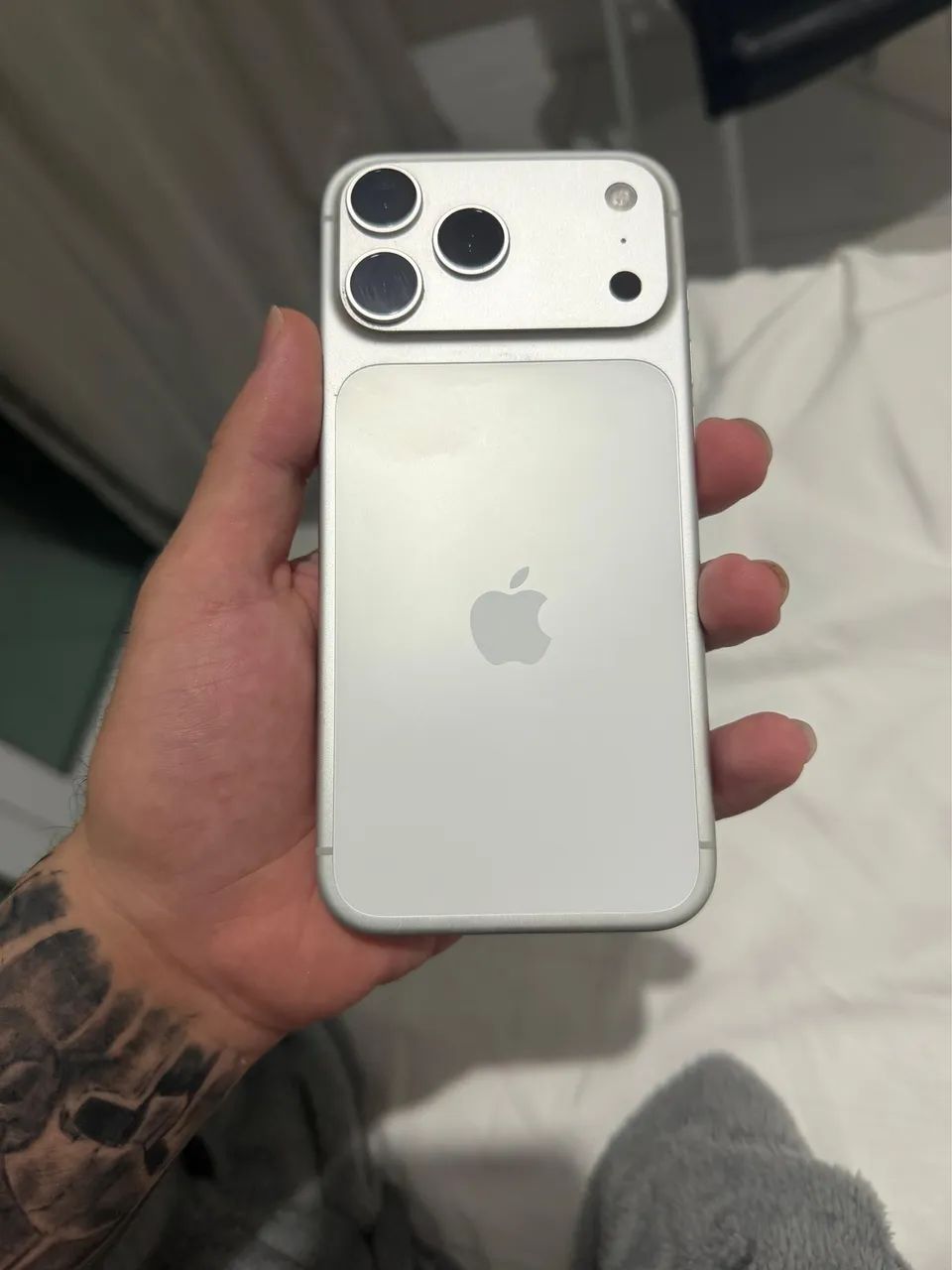 IPHONE 17 PRO MAX SILVER 256GB