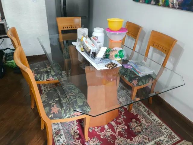 Mesa Retangular com base de madeira 