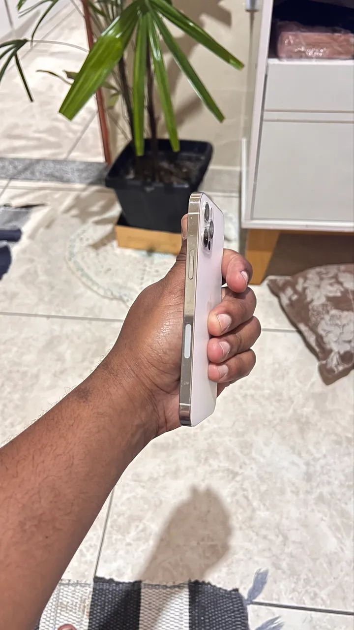 iPhone 12 Pro 256 gigas  - Foto 2