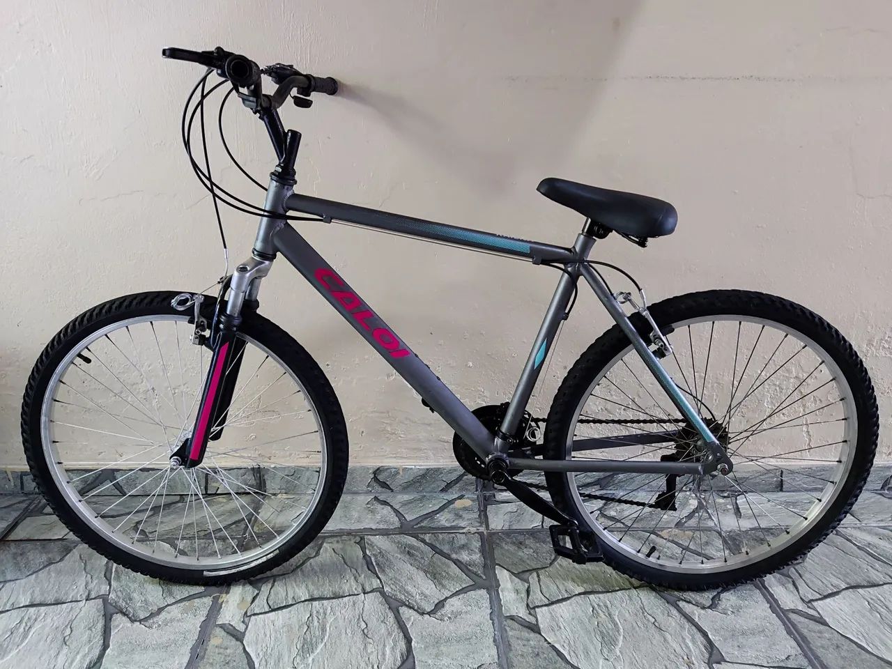 Bicicleta Caloi aro 26, alumínio 