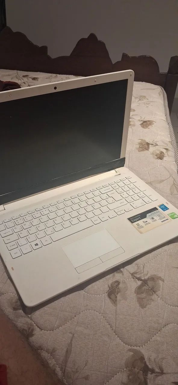 Vendo notebook Samsung 