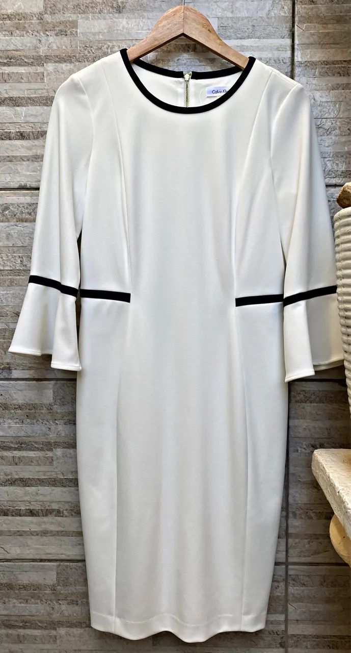 Vestido tubinho Calvin Klein - Foto 2