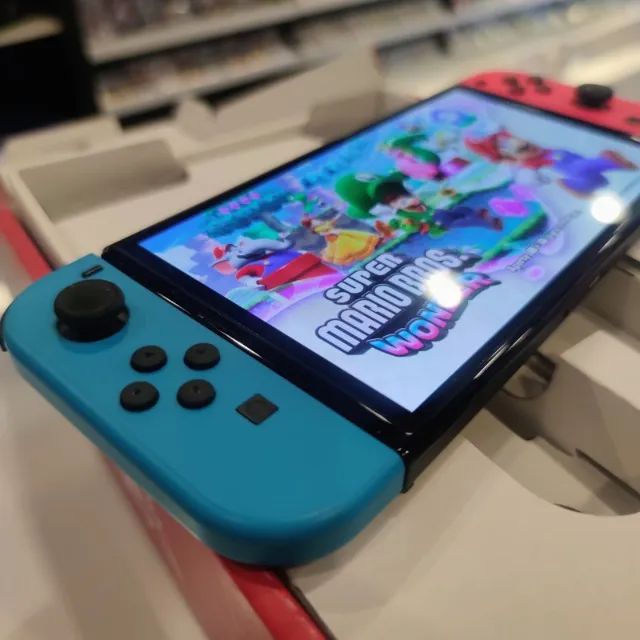 Console Nintendo Switch Oled Neon Desbloqueado 515GB + Frete
