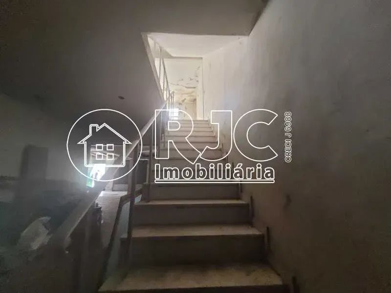 Imóvel para venda tem 178 metros quadrados com 5 quartos em Tijuca - Rio de Janeiro - RJ - Foto 11