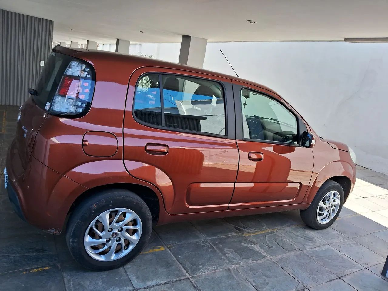 Fiat Uno Evolution 1.4 Fire Flex 8V 5P 2015 - Foto 3