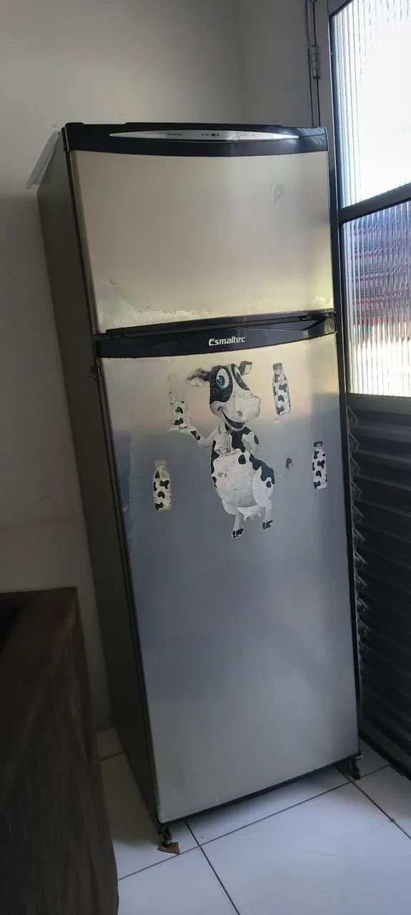 Vendo geladeira 