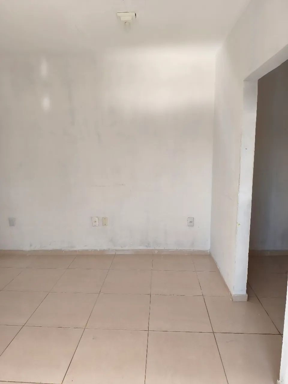 Aluga-se uma casa primeiro andar  - Foto 2