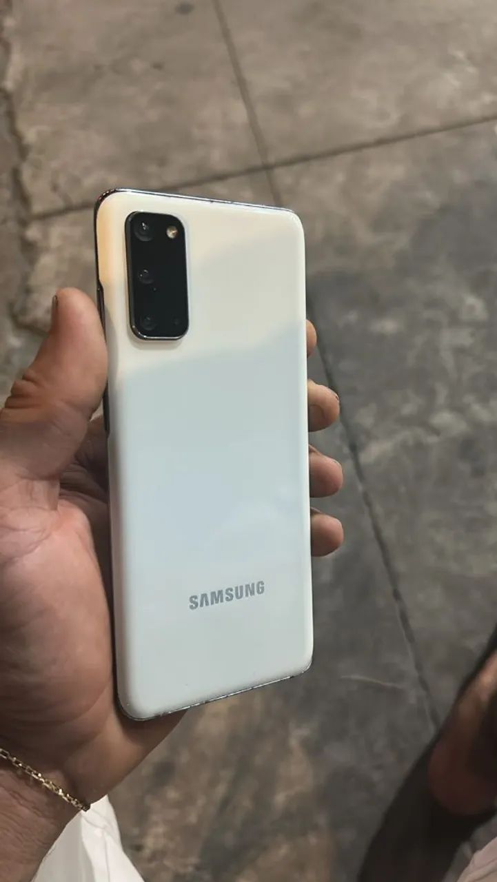 Samsung s20