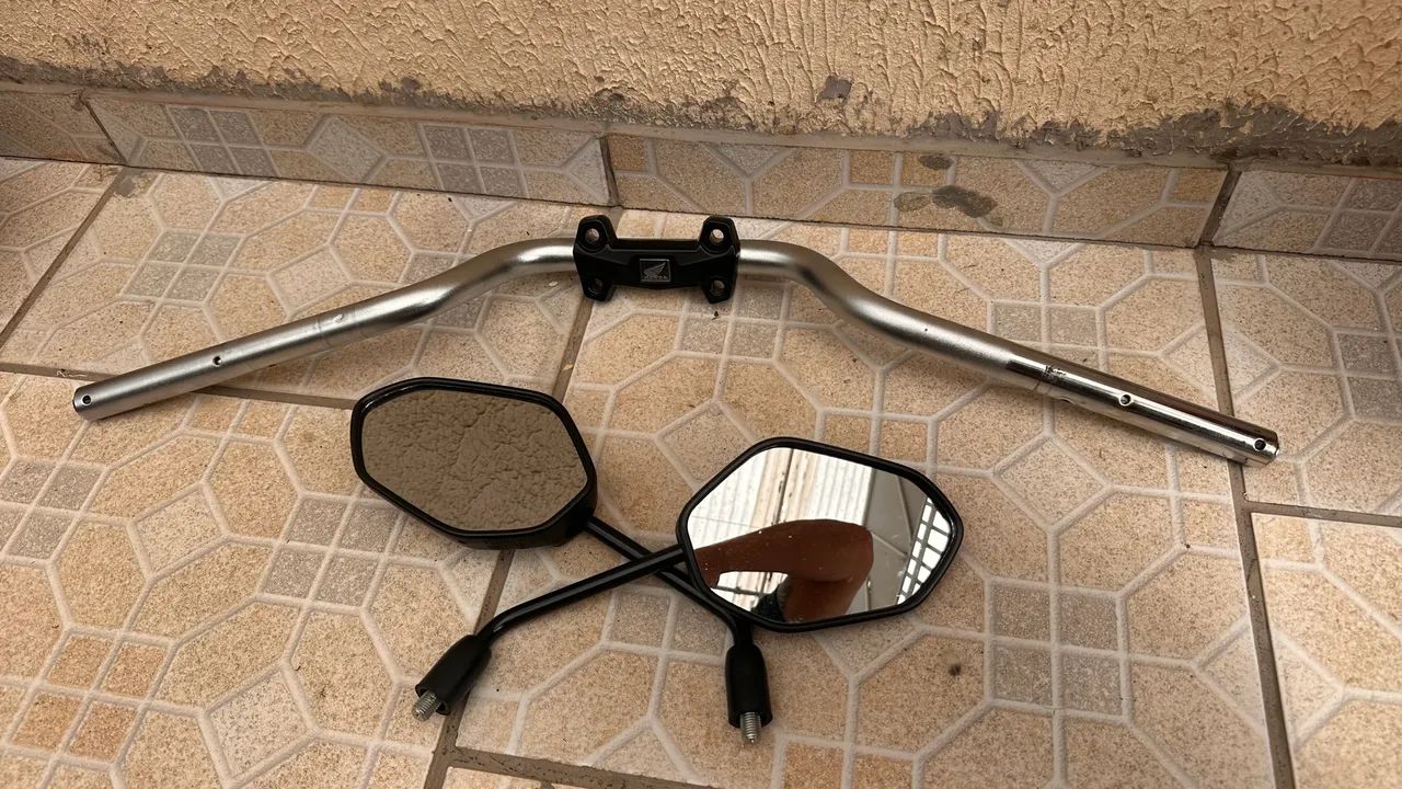 Guidão com suporte e retrovisor Cb 300f - Foto 2