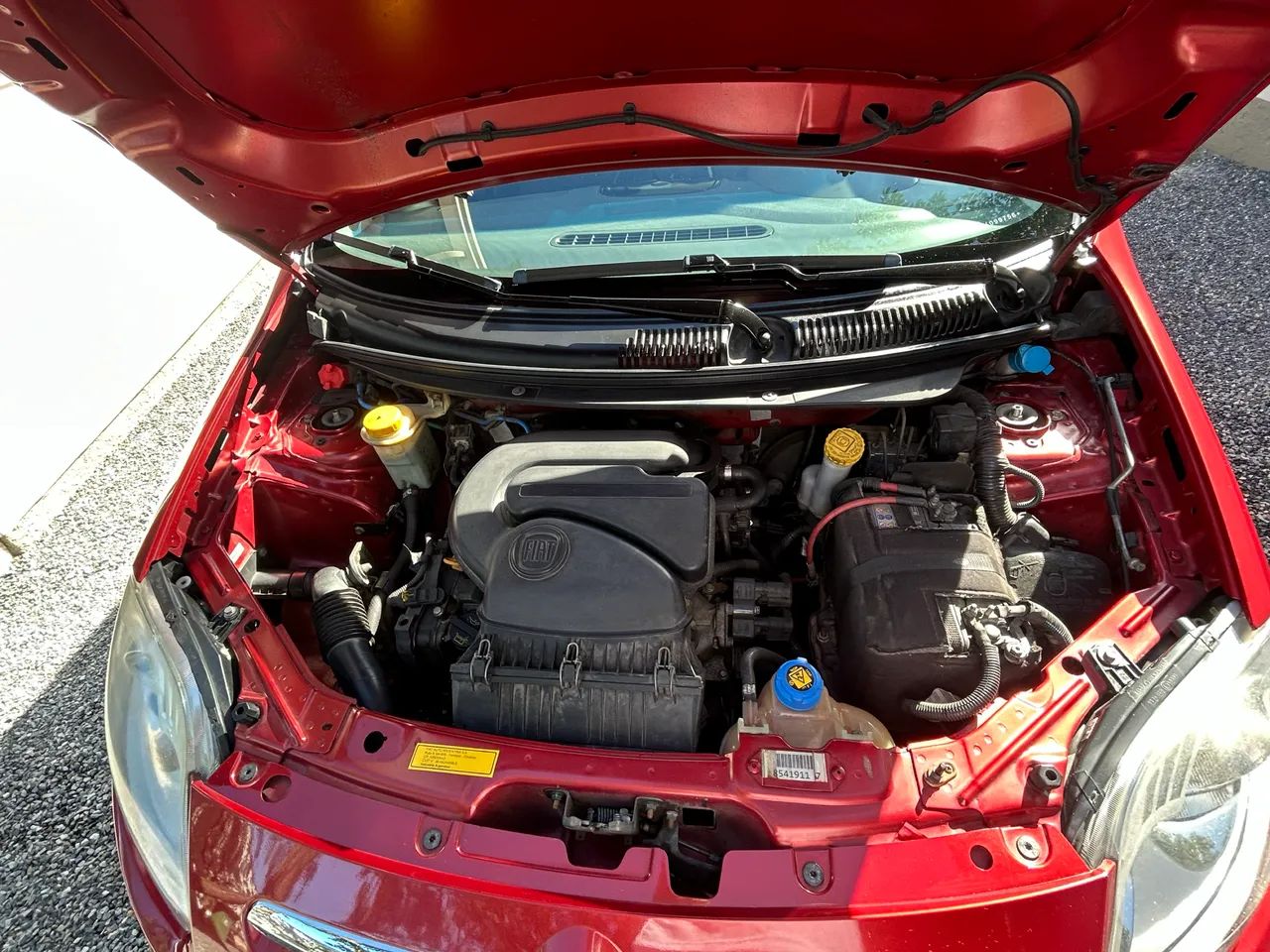 Fiat Palio Attractive 1.0 EVO Fire Flex 8V 5P 2015 - Foto 4