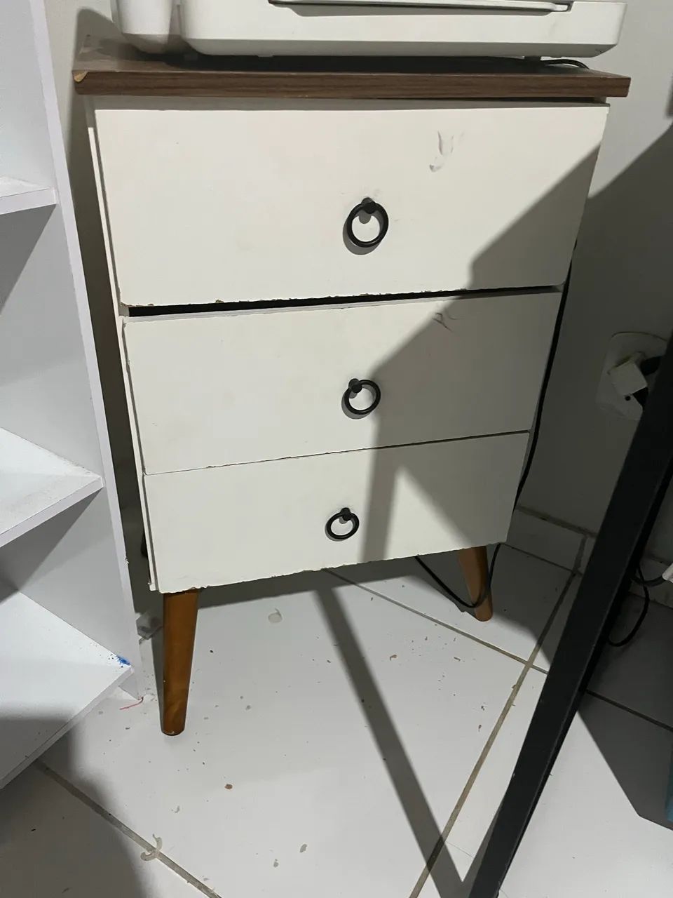 Mesa de cabeceira64962148236674121