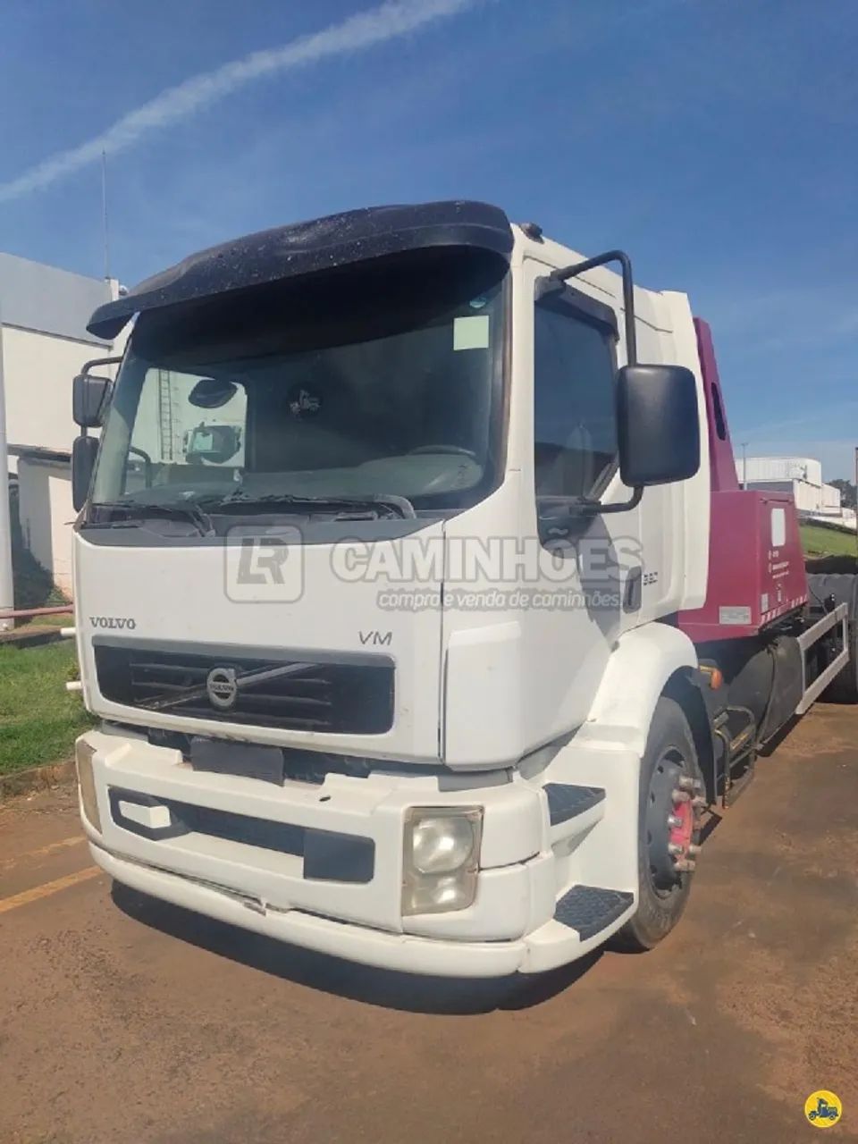 VOLVO VM 330 4x2 2013/2013 