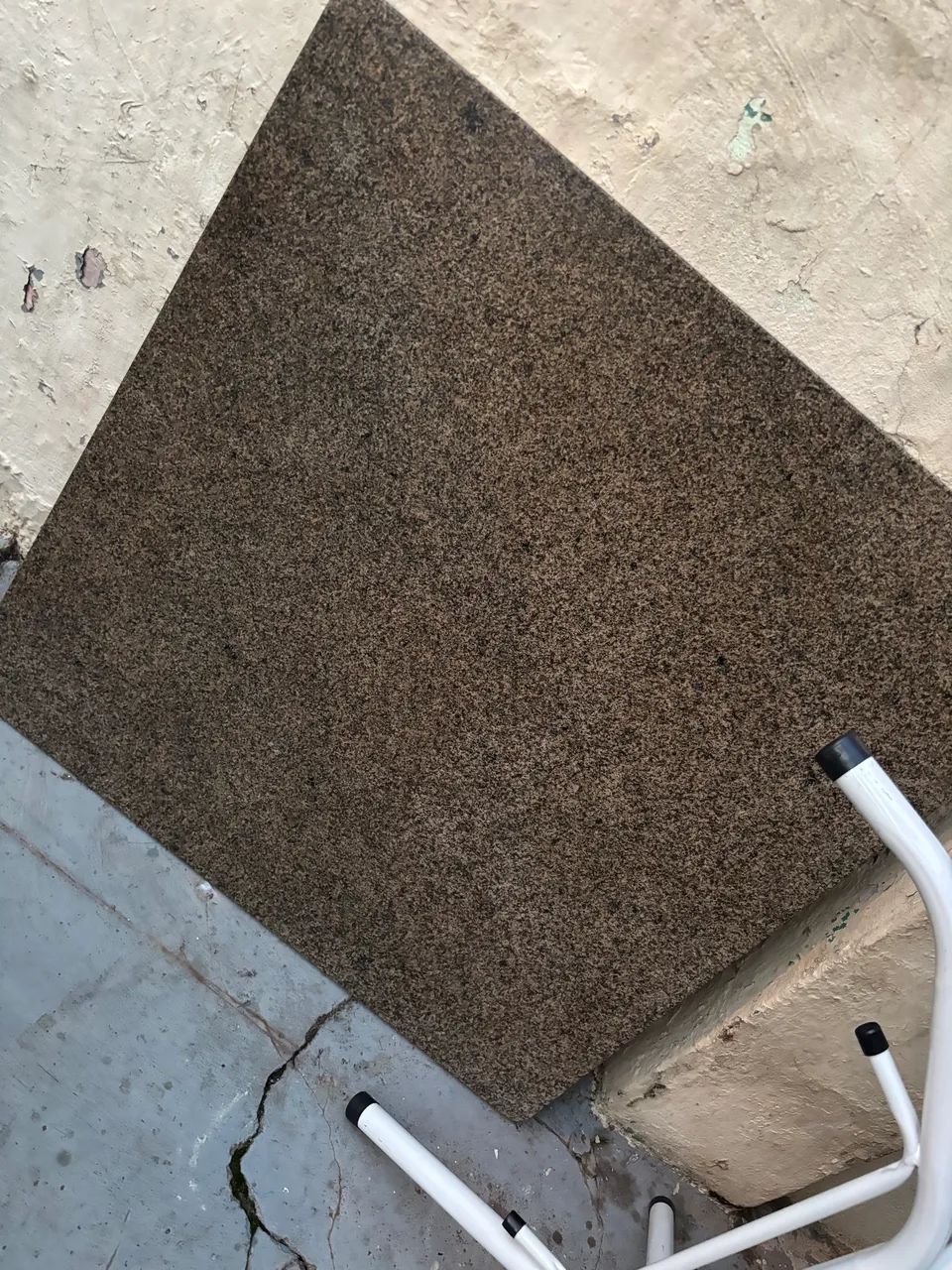 MESA MÁRMORE 90x90