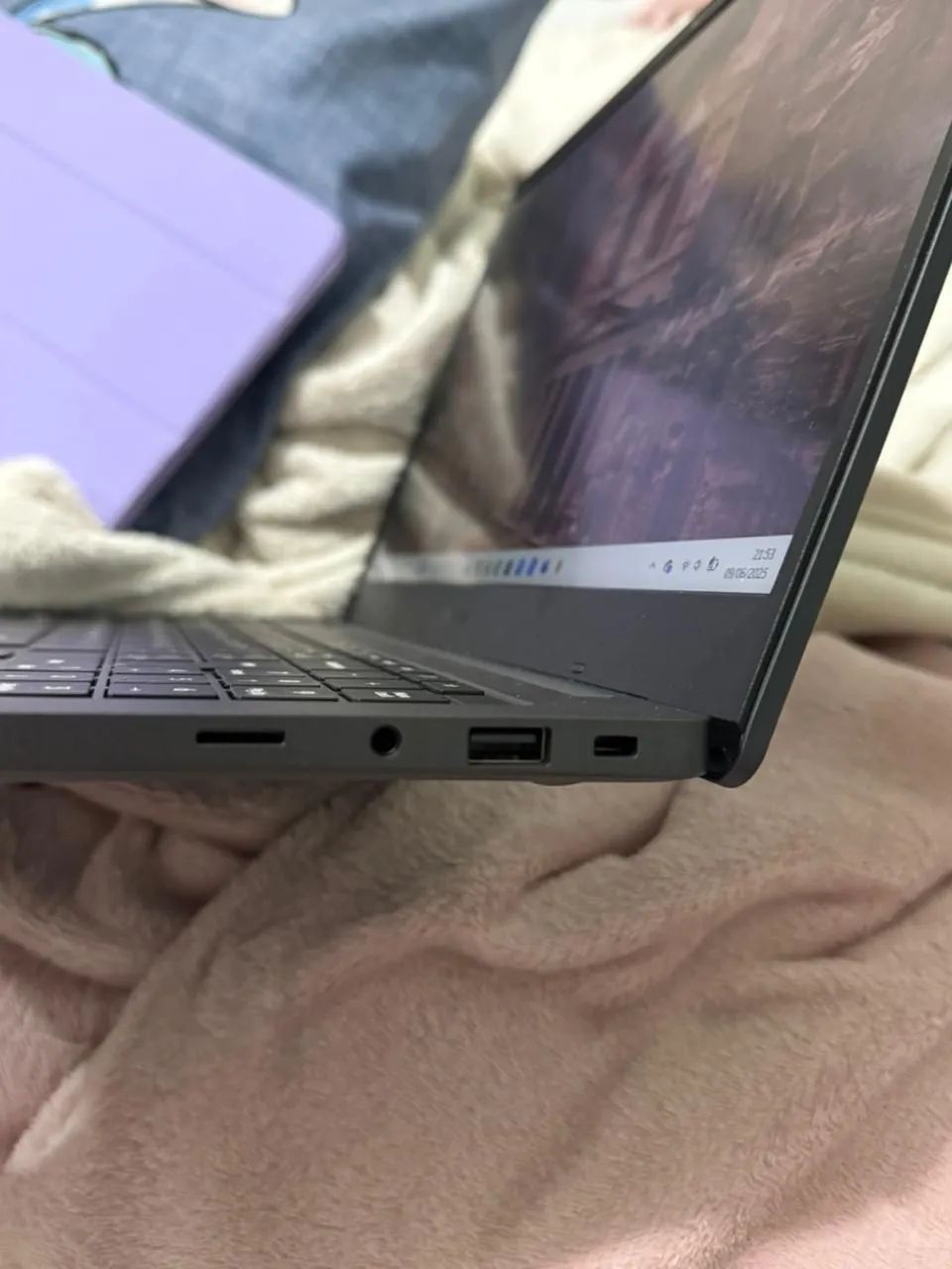 GALAXY BOOK 2  - Foto 2