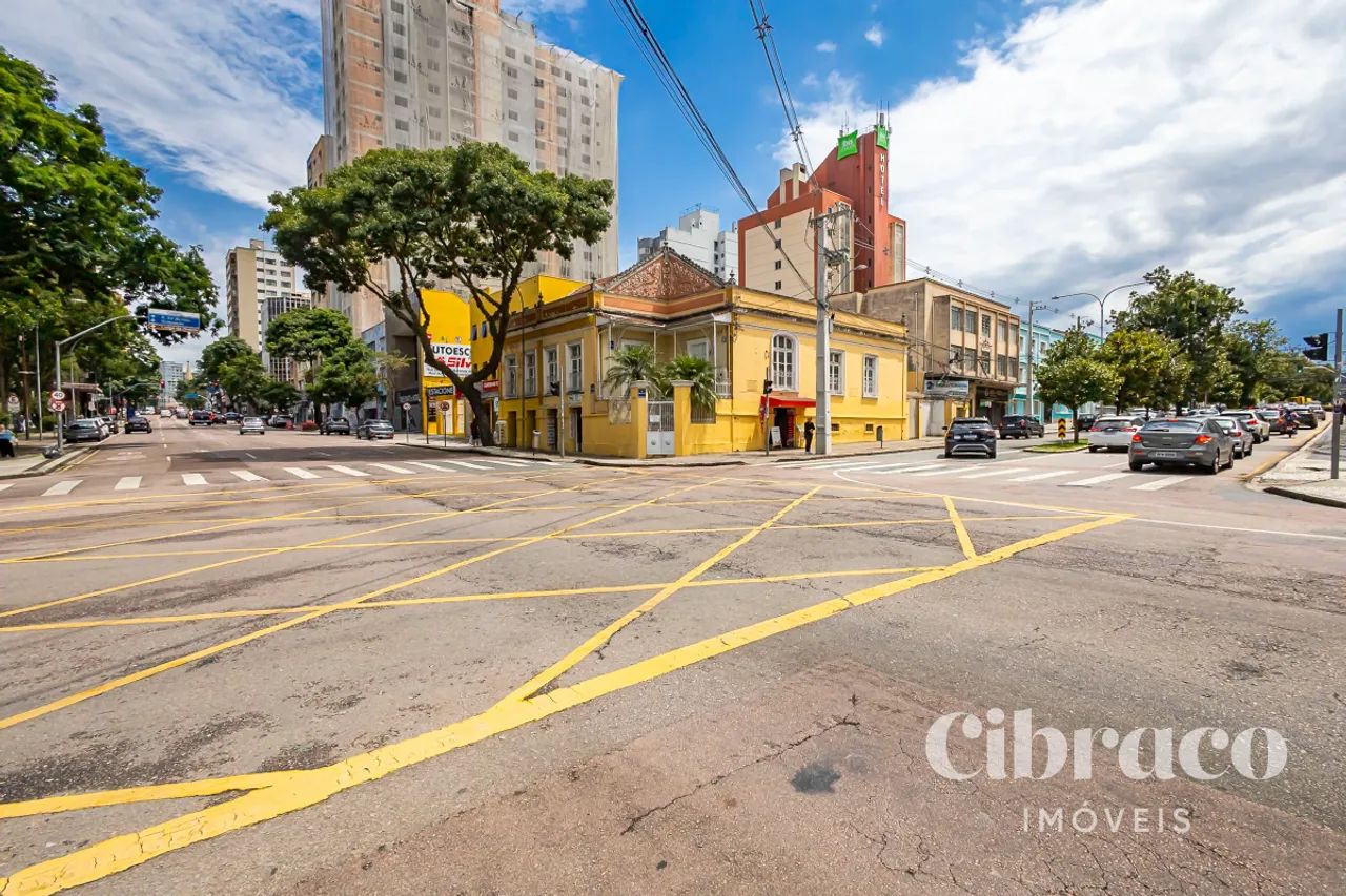 Casa Comercial para alugar no Centro Cívico de 252m² - Foto 2
