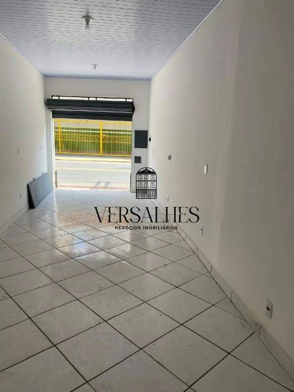 Loja para alugar com 01 banheiro, 25m² - Bairro Floresta