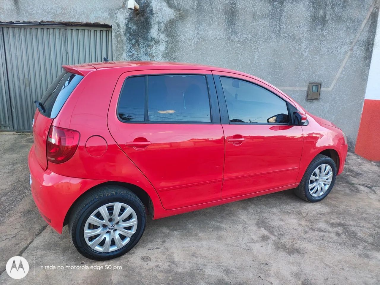 Volkswagen Fox Fox 1.0 Mi Total Flex 8V 3p 2013