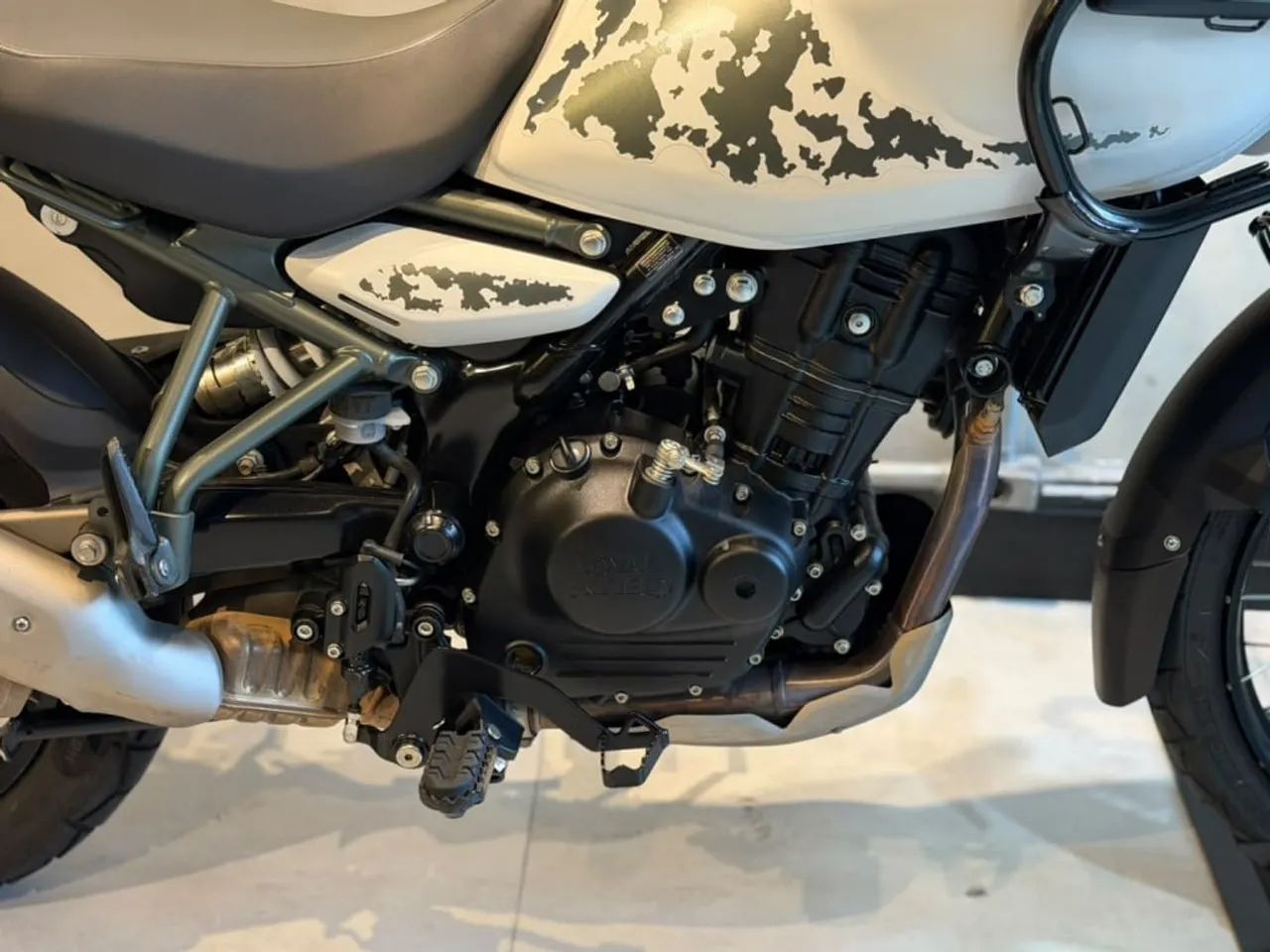 Royal Enfield Himalayan 450 - Foto 12