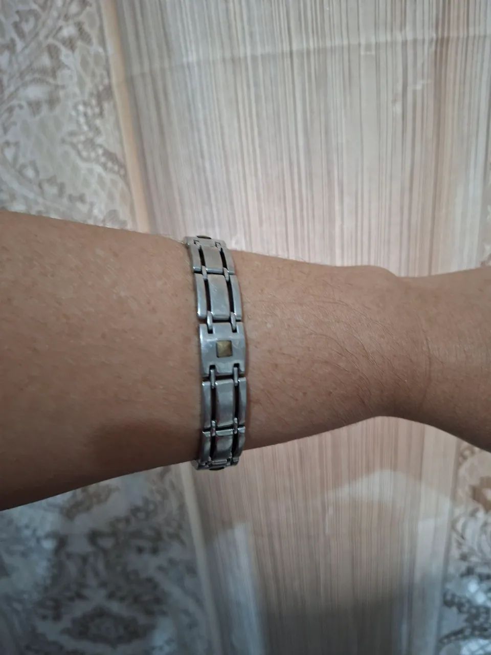 Pulseira masculina prateada - Foto 2