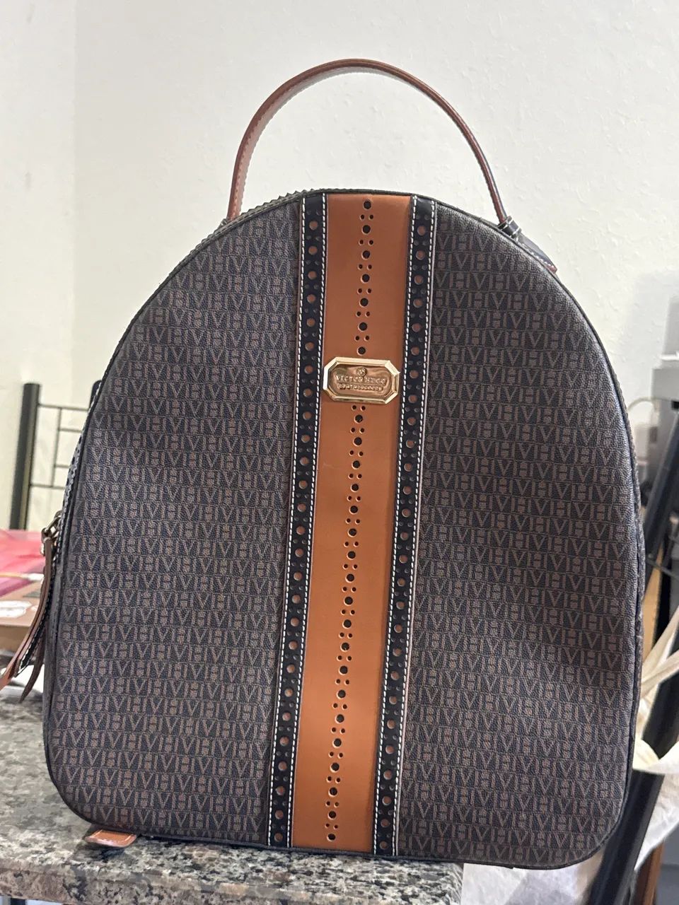 Mochila Victor Hugo
