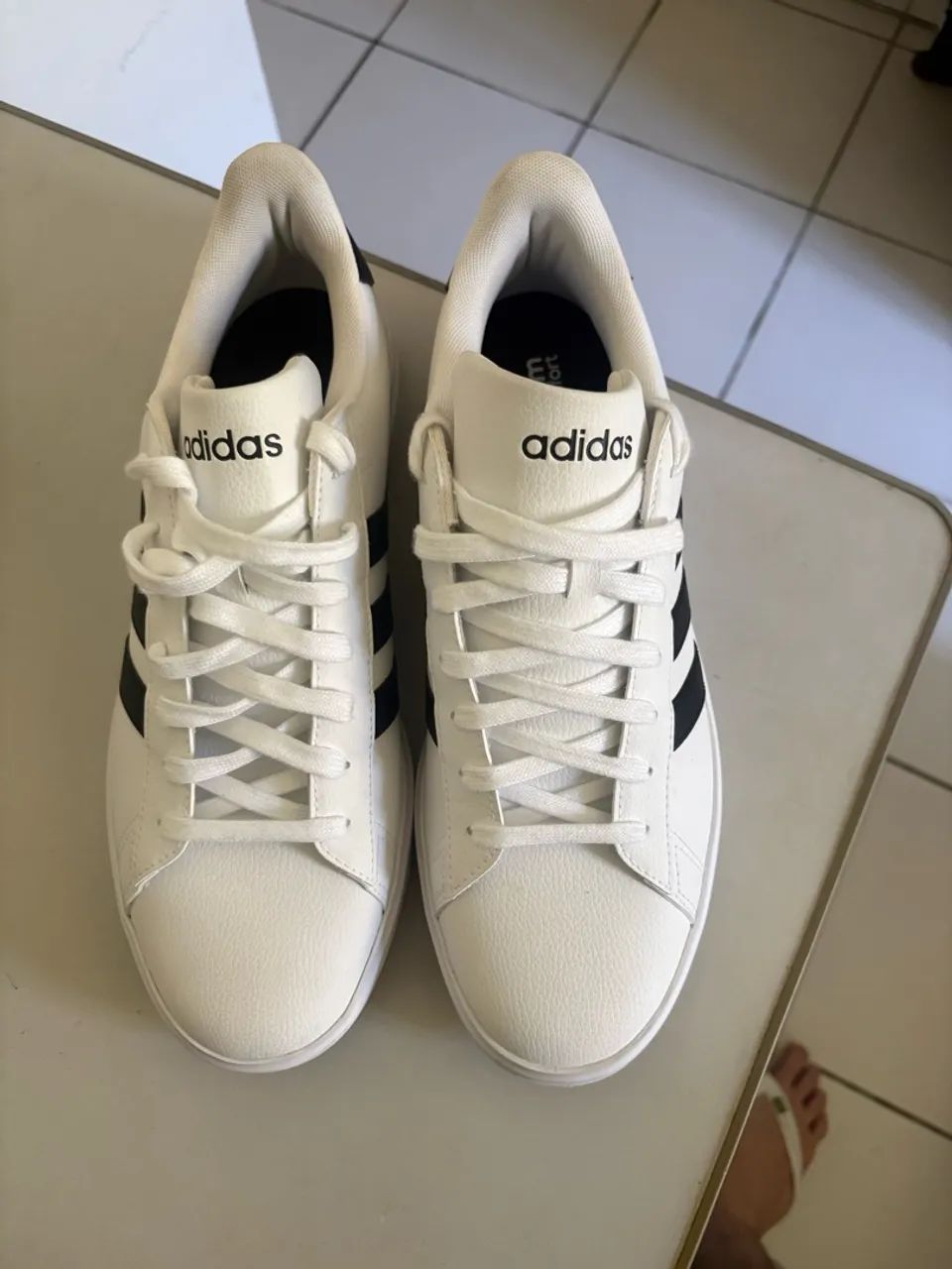 Tênis adidas  - Foto 4