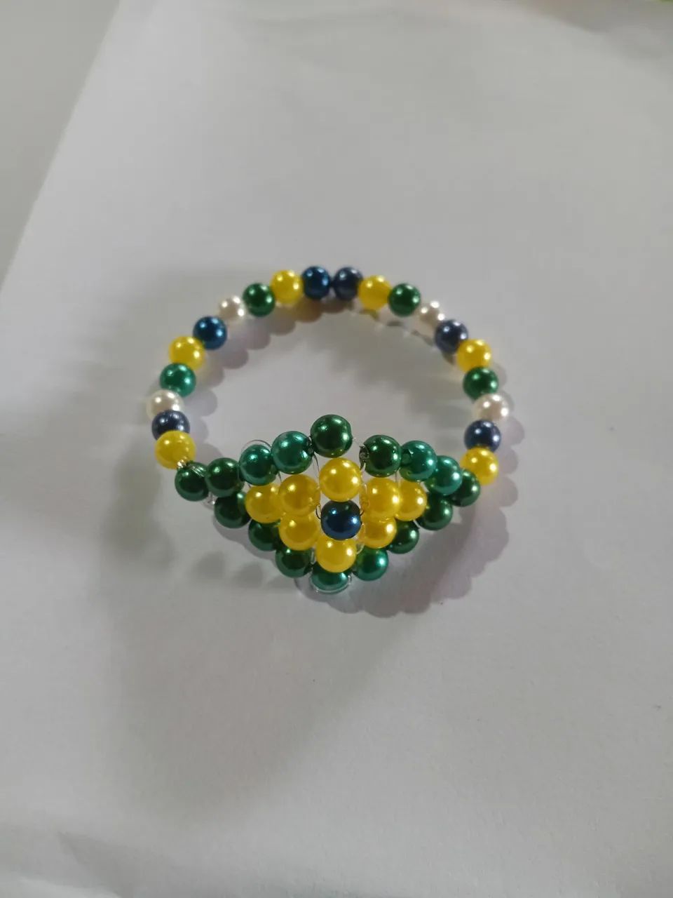 Pulseira estilo pérola ? beleza e praticidade 