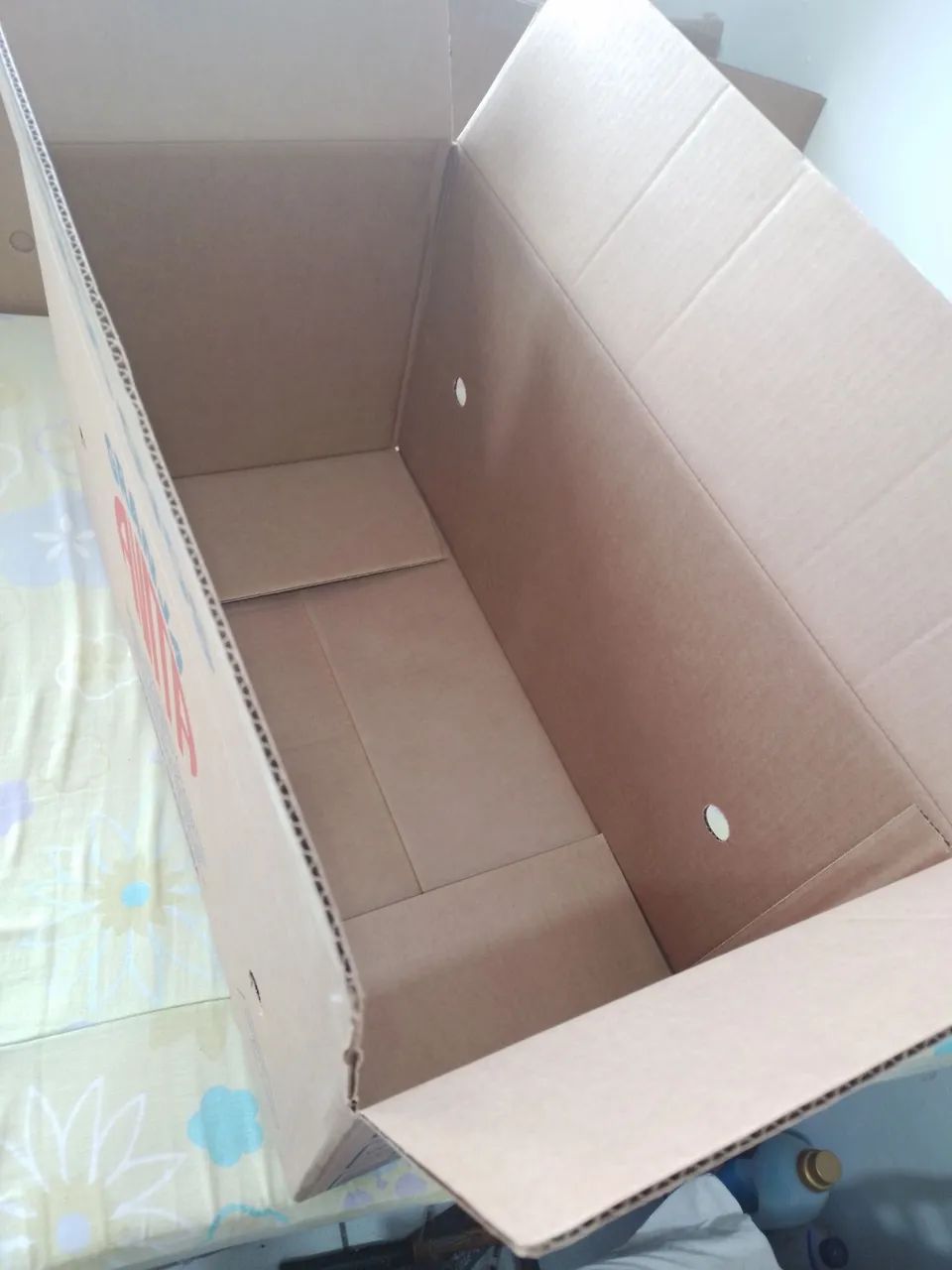 Caixa de papelão 