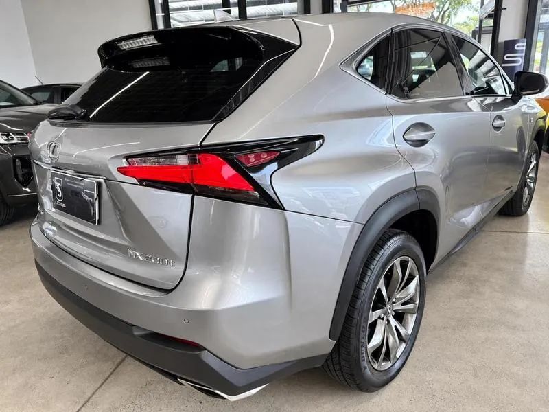 Lexus NX-200t F-sport 2.0 16V 238cv Aut., foto 4 de 15