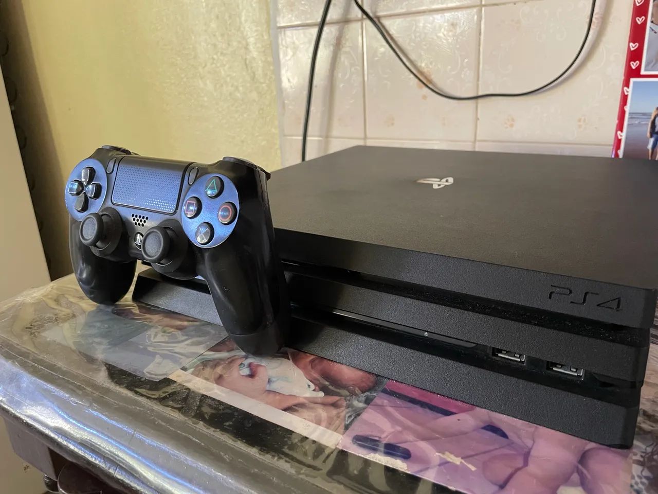 PS4 PRO 1TB (versão 13.52) - Foto 2
