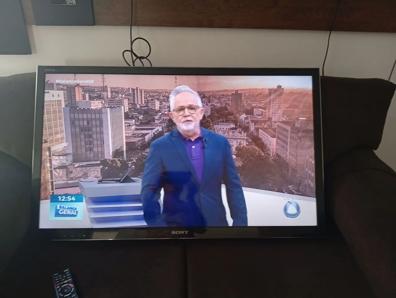 Vende-se tv 42 polegadas,em perfeito estado,motivo tenho 3 estou de mudança.!! - Foto 2