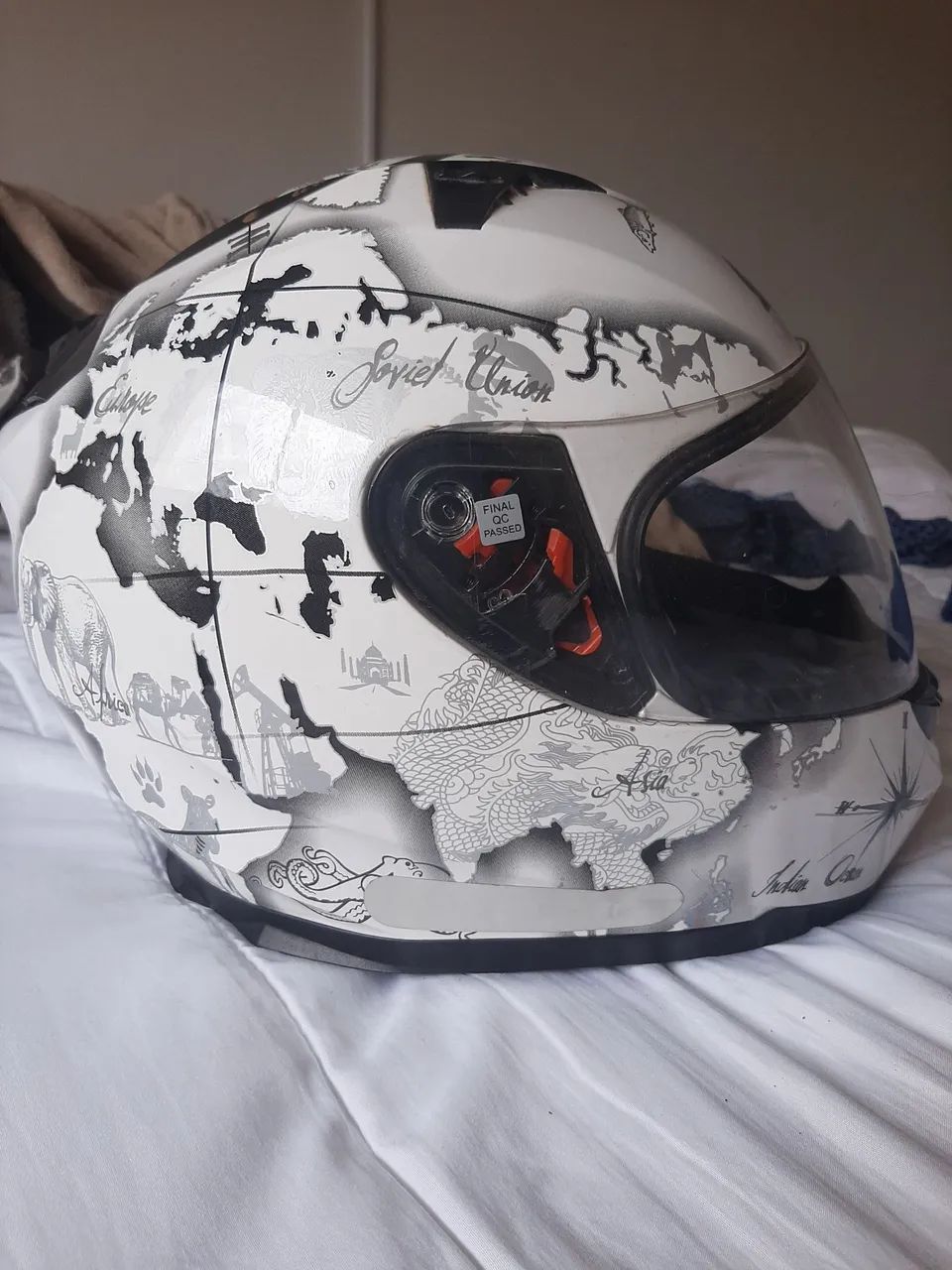 Capacete MT usado - Foto 3
