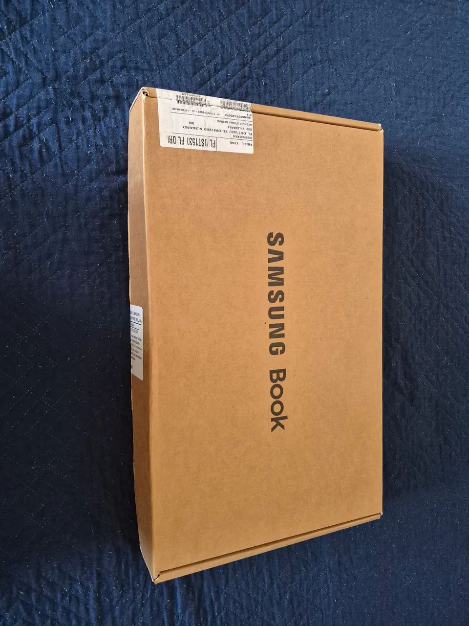Samsung Book 