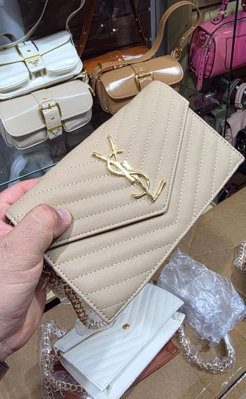 Bolsa Feminina Estilo YSL Pequena Premium - Elegante, Sofisticada e Versátil - Foto 3
