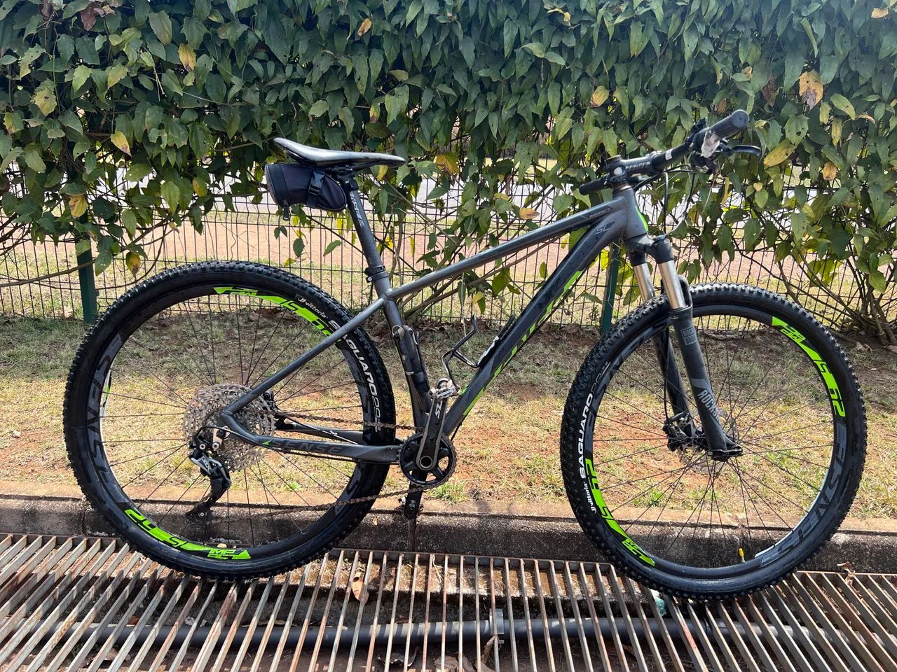 Bicke SENSE aro 29 único dono  - Foto 2