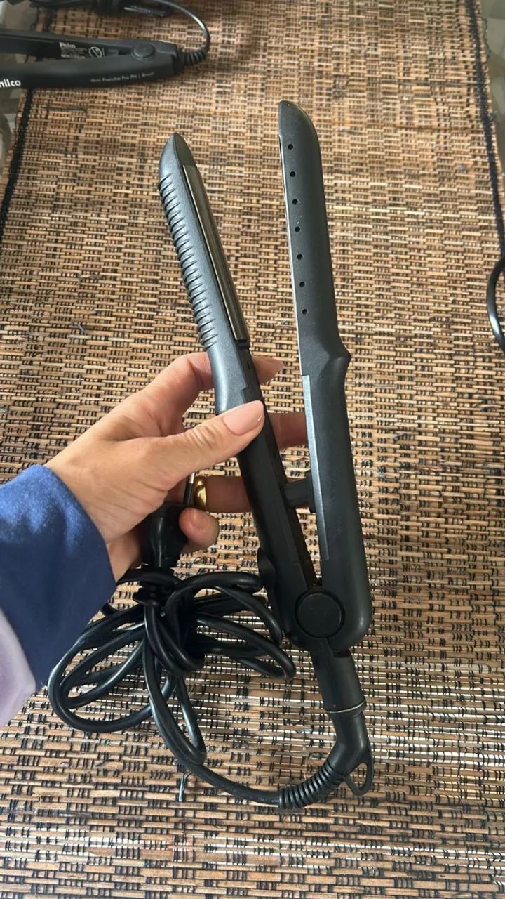 Prancha Titanium Modeladora