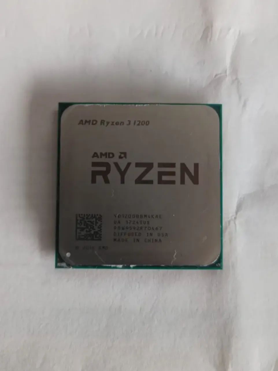 Ryzen 3 1200 AM4  (1geração sem GPU) 3.1ghz OEM  sem cooler