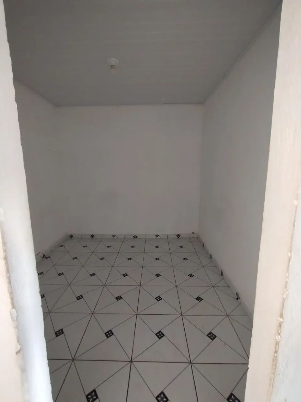 Vende-se Casa *VALOR A NEGOCIAR* - Foto 3