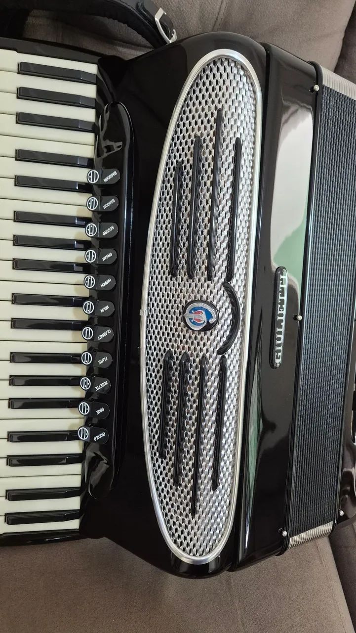 Acordeon Giulietti Classic 127 - Foto 4