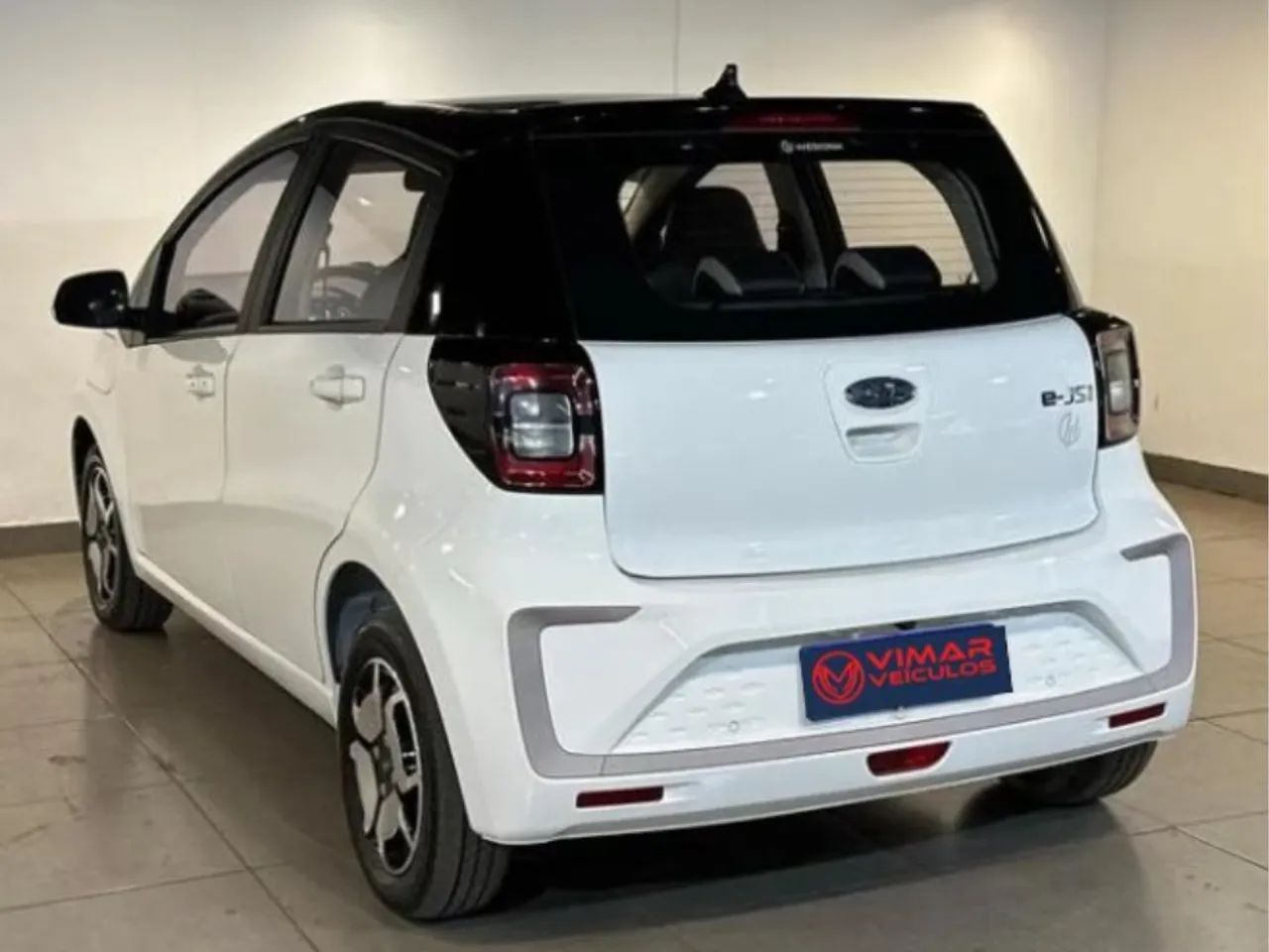 JAC E-JS1 62cv 5P Aut. (elétrico) 2023 - Foto 4