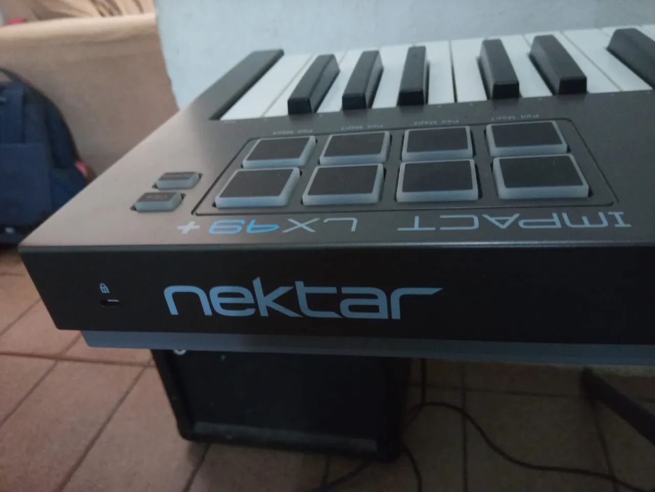 カウンター Controlador Midi Nektar Impact LX49 USB 49 Teclas