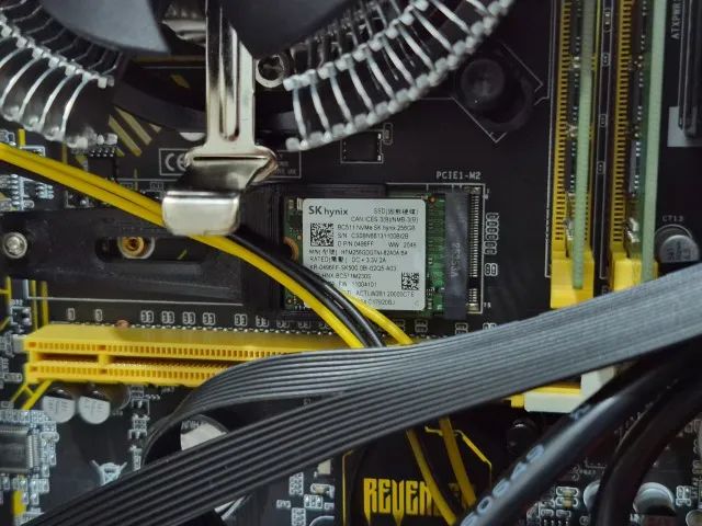 PC Desktop Intel Core i5, 16GB RAM, 256 NVMe - Foto 5