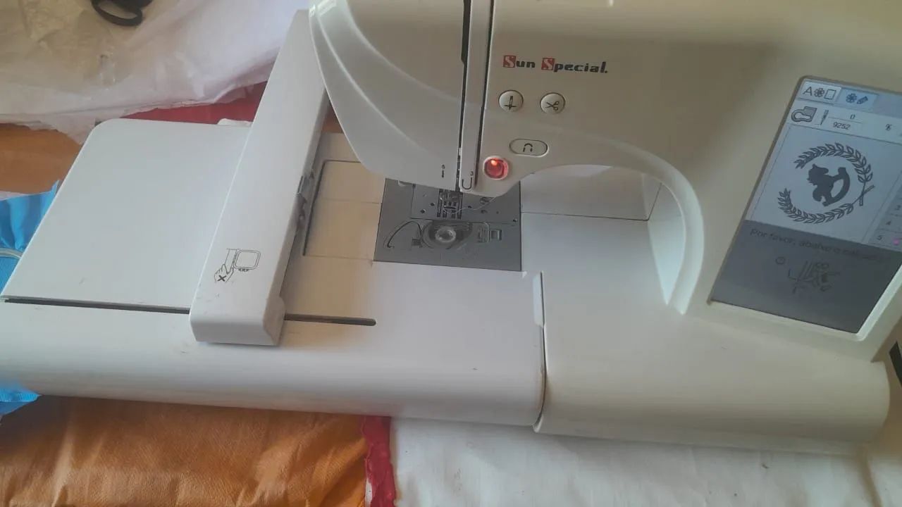Máquina de Bordar computadorizada Sun special - Foto 3