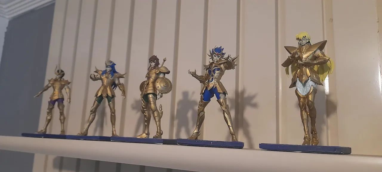 12 Cavaleiros de Ouro + Atena - Foto 2