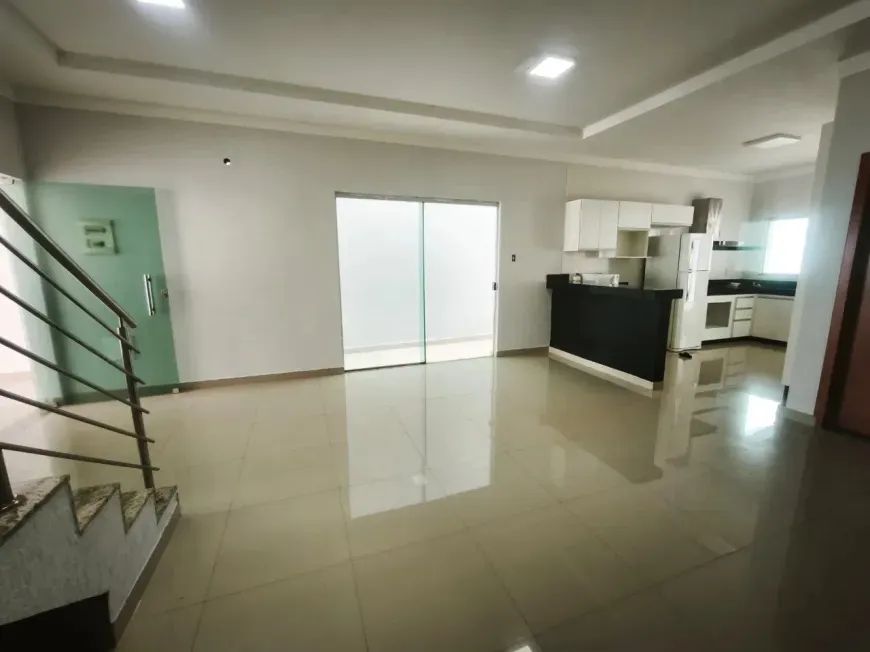 Sobrado com 4 suítes, 239m² - Jardim Atlântico - Foto 4