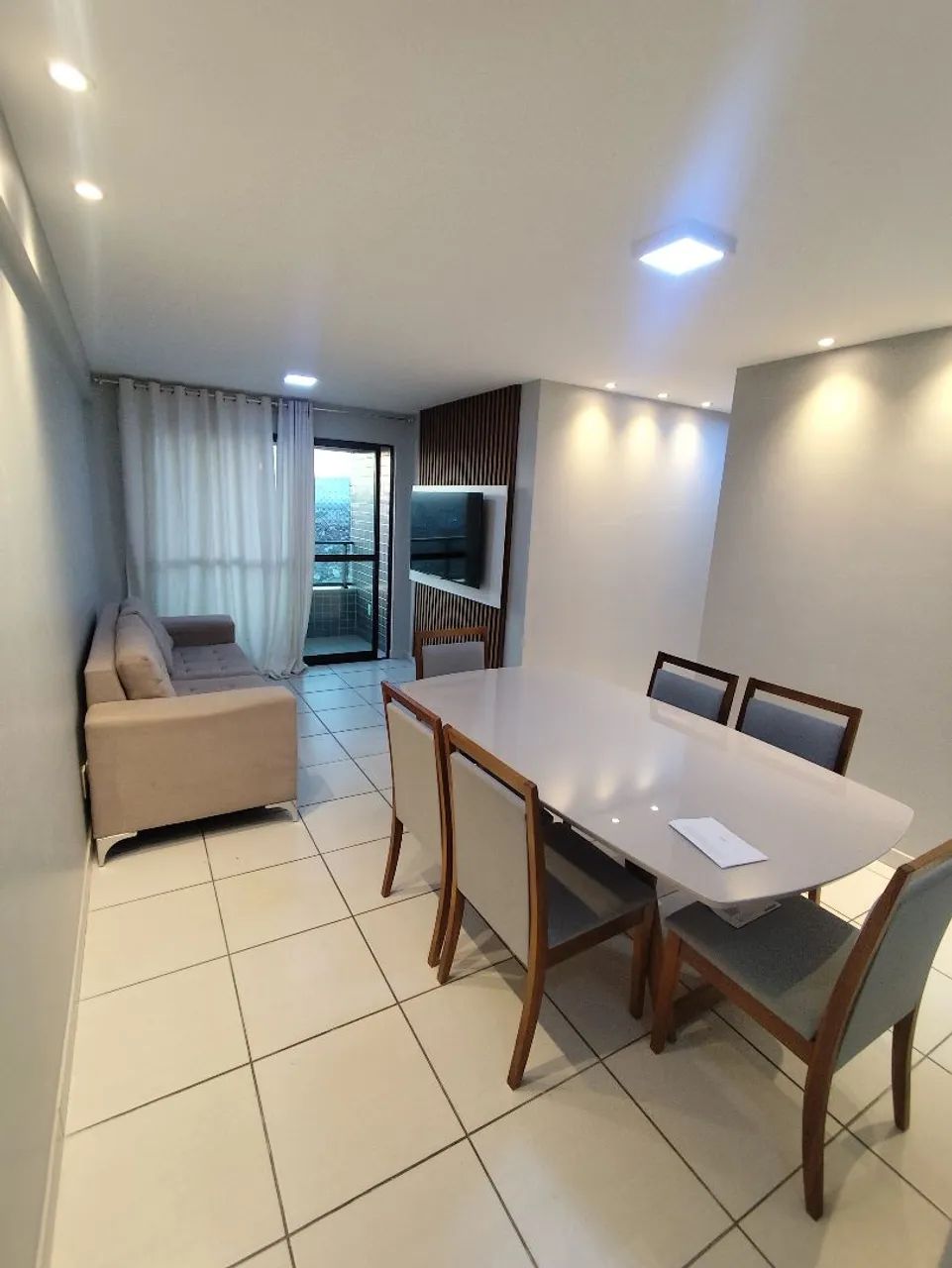 Apartamento Indianópolis todo planejado e mobiliado 3 quartos lazer completo - Foto 2