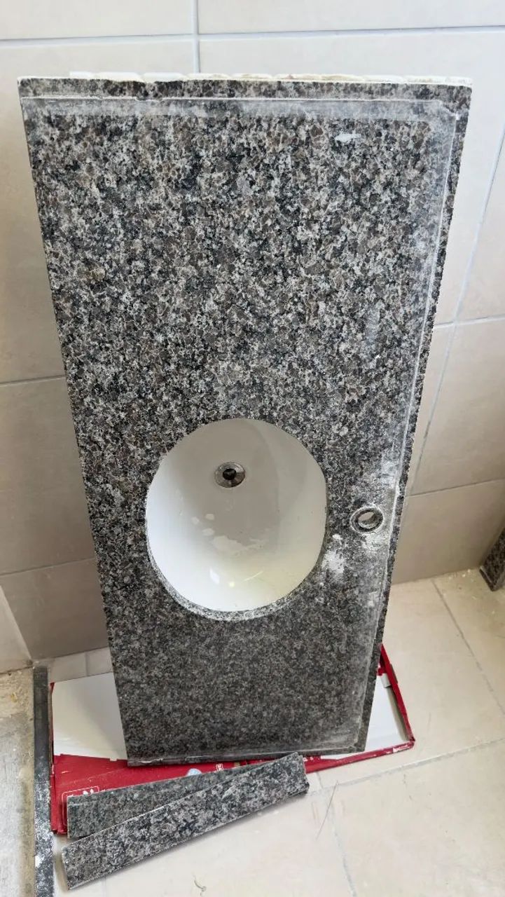 Pia de mármore completa nova