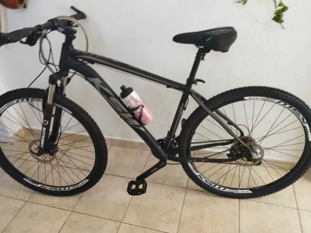 Bicicleta aro 29 27v shimano deore/altus susp e freio hidr Nova - Foto 2