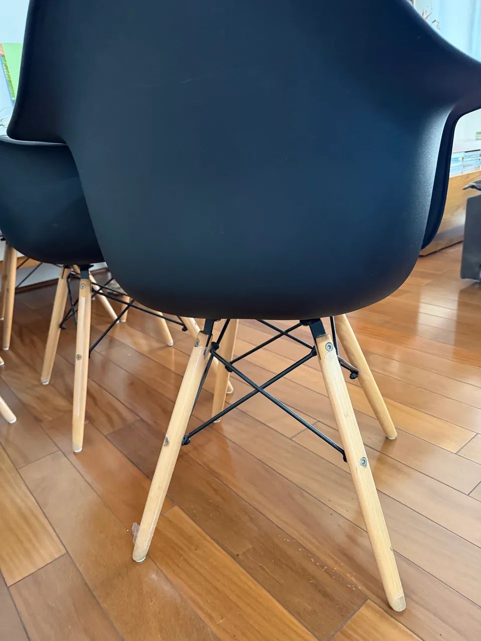 Cadeiras Eames Preta - R$ 80 cada - Foto 3