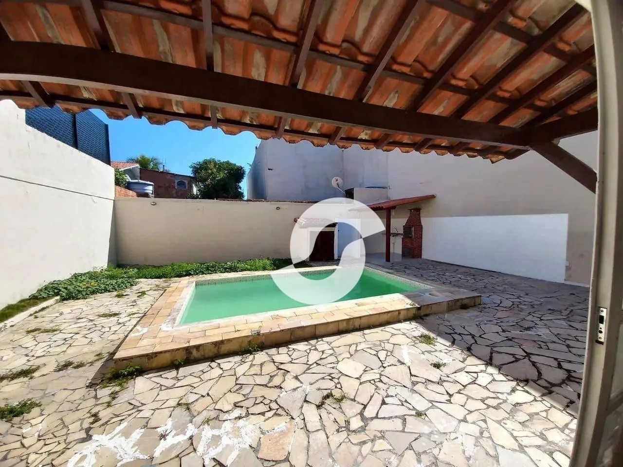 Casa á venda com 3 quartos em Piratininga - Foto 2