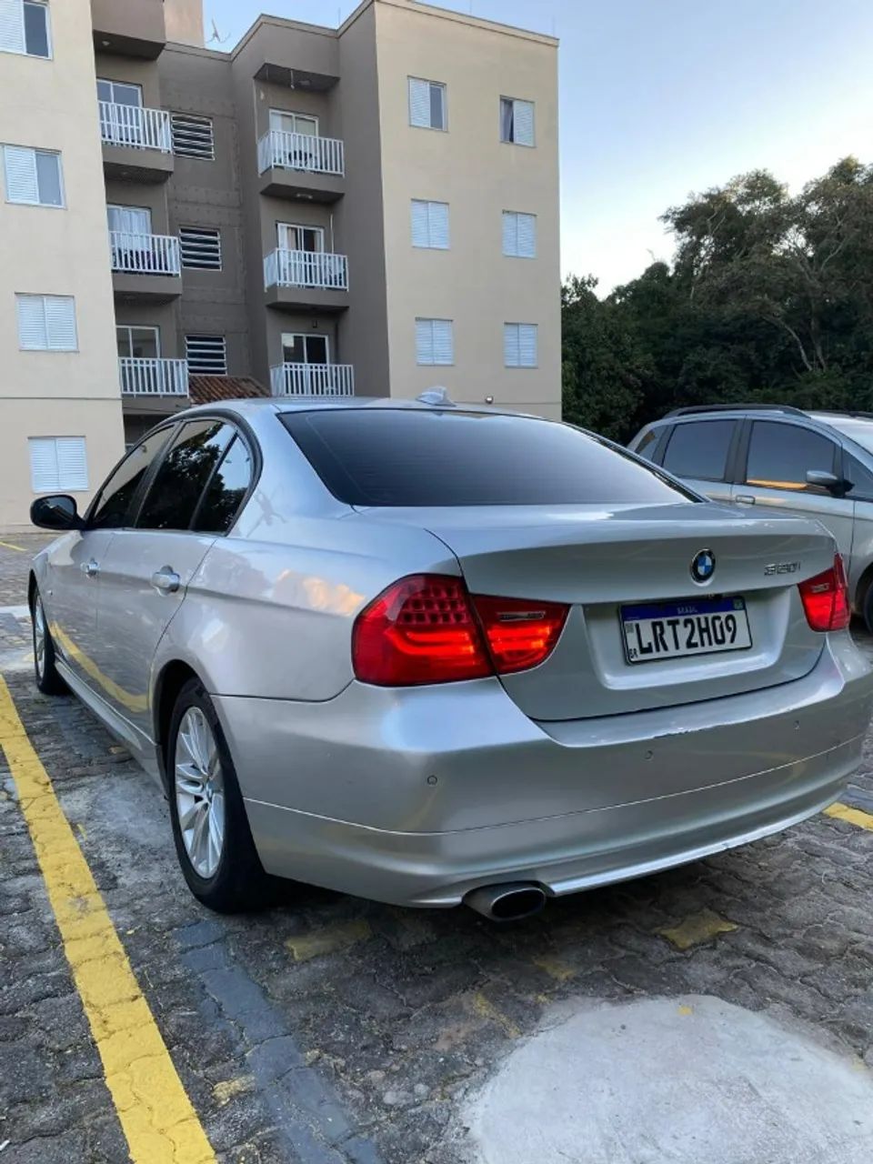 BMW 320I A 2010 - Foto 4